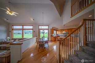 15301 147th Ave E, Orting, WA 98360 - Photo 27
