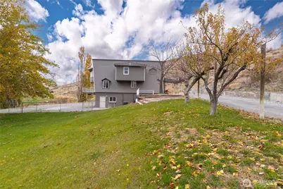 110 Bill Shaw Road, Pateros, WA 98846 - Photo 19
