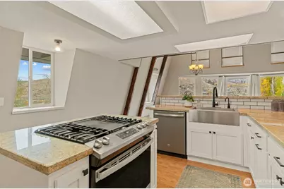 110 Bill Shaw Road, Pateros, WA 98846 - Photo 17