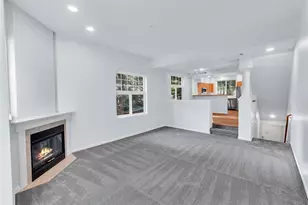 2070 132nd Ave SE, Bellevue, WA 98005 - Photo 7