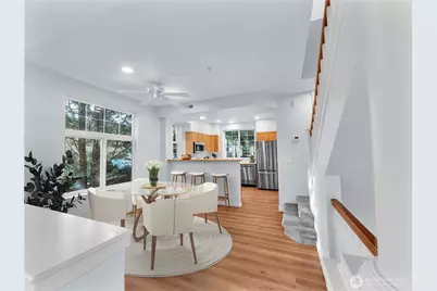 2070 132nd Avenue SE #712, Bellevue, WA 98005 - Photo 9