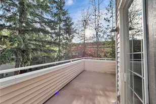 2070 132nd Ave SE, Bellevue, WA 98005 - Photo 31