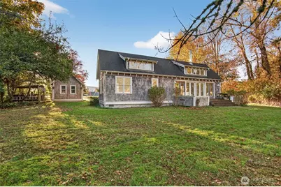 357 E Birnie Slough Road, Cathlamet, WA 98612 - Photo 33