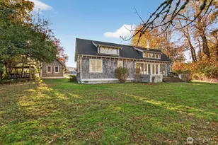 357 E Birnie Slough Rd, Cathlamet, WA 98612 - Photo 33