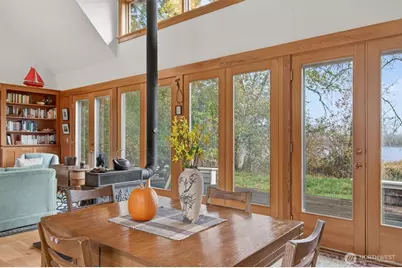 357 E Birnie Slough Road, Cathlamet, WA 98612 - Photo 17