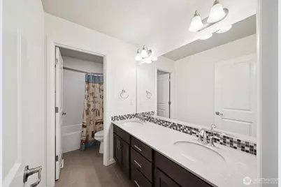 18711 135th Street E, Bonney Lake, WA 98391 - Photo 23