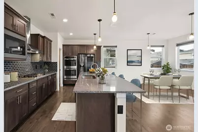 18711 135th Street E, Bonney Lake, WA 98391 - Photo 3