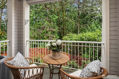 4535 Providence Point Place SE #103, Issaquah, WA 98029 - Photo 3