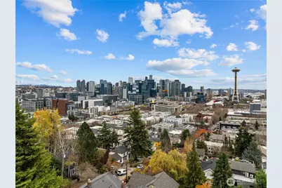 1014 4th Avenue N, Seattle, WA 98109 - Photo 3