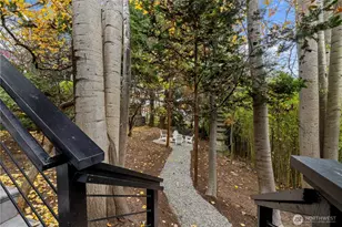 1014 4th Ave N, Seattle, WA 98109 - Photo 37