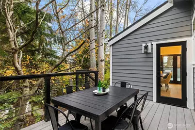 1014 4th Avenue N, Seattle, WA 98109 - Photo 19