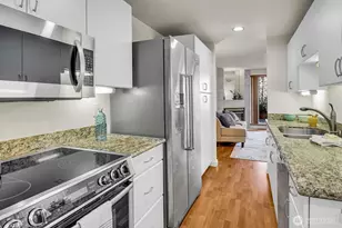 619 5th Ave W, Seattle, WA 98119 - Photo 9