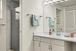 619 5th Ave W, Seattle, WA 98119 - Photo 21