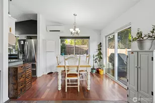 2943 SE Camano Dr, Camano Island, WA 98282 - Photo 9