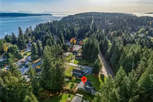 2943 SE Camano Dr, Camano Island, WA 98282 - Photo 31