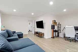 10615 2nd Pl SW, Seattle, WA 98146 - Photo 5