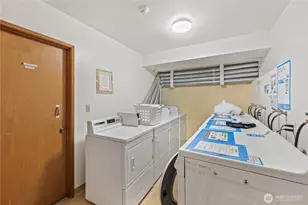 13229 Linden Ave N, Seattle, WA 98133 - Photo 31