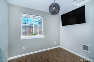 307 W 2nd Ave, Kittitas, WA 98934 - Photo 13