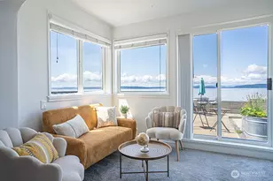 4027 Beach Dr SW, Seattle, WA 98116 - Photo 5