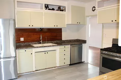 2735 Michigan Street, Bellingham, WA 98226 - Photo 9