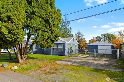 1411 47th Avenue E, Fife, WA 98424 - Photo 3