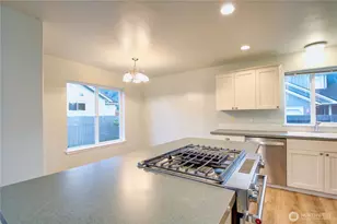 1519 Bonnie Pl, Mount Vernon, WA 98274 - Photo 9