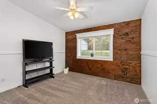 12742 118th Ave SE, Rainier, WA 98576 - Photo 19