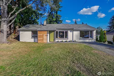 23901 59th Place W, Lake Forest Park, WA 98043 - Photo 1