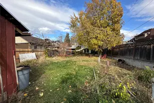 426 E Wapato Ave, Chelan, WA 98816 - Photo 3