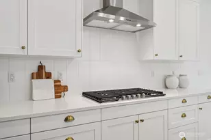 20402 154th St E, Bonney Lake, WA 98391 - Photo 19