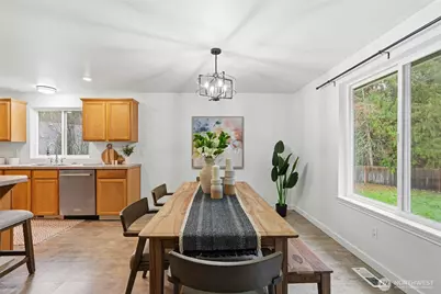 18219 58th Street Ct E, Lake Tapps, WA 98391 - Photo 9