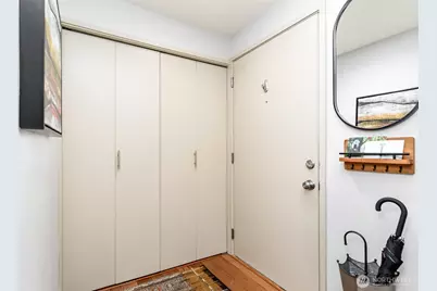 2145 Dexter Avenue N #205, Seattle, WA 98109 - Photo 13