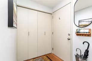 2145 Dexter Ave N, Seattle, WA 98109 - Photo 13