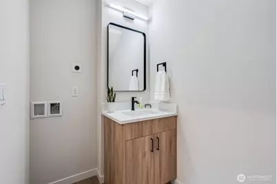 12531 25th Avenue NE #Unit C, Seattle, WA 98125 - Photo 13