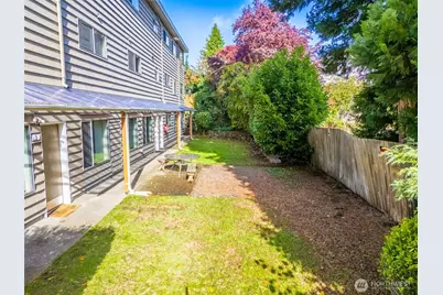 14520 Phinney Avenue N, Shoreline, WA 98133 - Photo 5