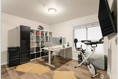 1504 Aurora Avenue N #101, Seattle, WA 98109 - Photo 11
