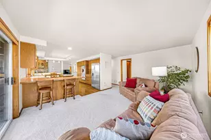 8059 Comox Rd, Blaine, WA 98230 - Photo 17