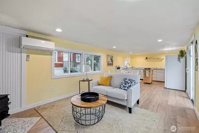 1320 N Oak Harbor Street #107, Oak Harbor, WA 98277 - Photo 1