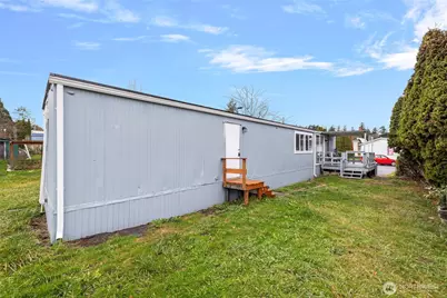 1320 N Oak Harbor Street #107, Oak Harbor, WA 98277 - Photo 25