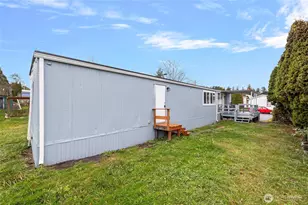 1320 N Oak Harbor St, Oak Harbor, WA 98277 - Photo 25