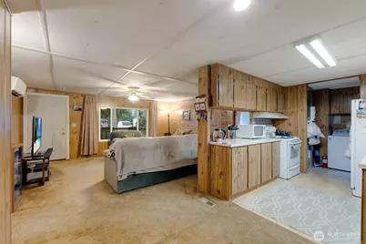 11401 202nd Avenue E, Bonney Lake, WA 98391 - Photo 11