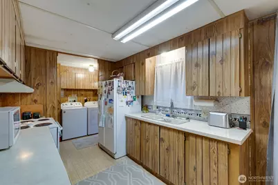 11401 202nd Avenue E, Bonney Lake, WA 98391 - Photo 13