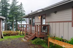 2533 Island View Ln, Lummi Island, WA 98262 - Photo 25
