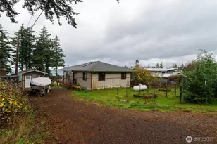 2533 Island View Ln, Lummi Island, WA 98262 - Photo 23