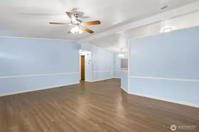 111 99th Street S #17, Tacoma, WA 98444 - Photo 5