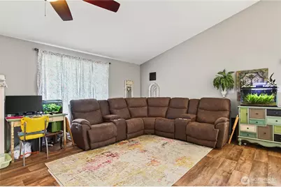 166 Geneva Lane, Castle Rock, WA 98611 - Photo 5