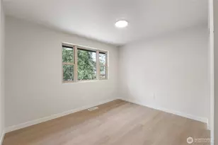 8902 45th St W, University Place, WA 98466 - Photo 27