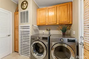 9821 Dechaux Rd E, Edgewood, WA 98371 - Photo 9