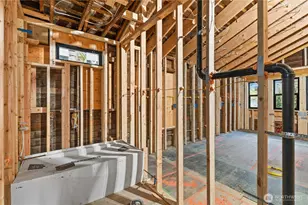 2212 N 46th St, Seattle, WA 98103 - Photo 9