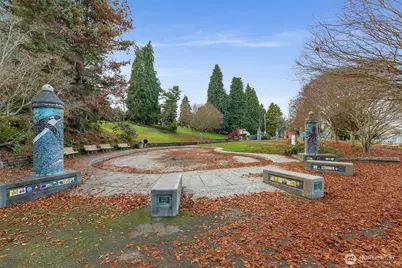 8581 Mary Avenue NW, Seattle, WA 98117 - Photo 39